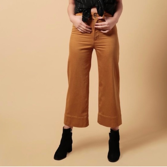 Apiece Apart Denim - Apiece Apart Merida Wide-Leg Cropped Jeans in Caramel - Size 12